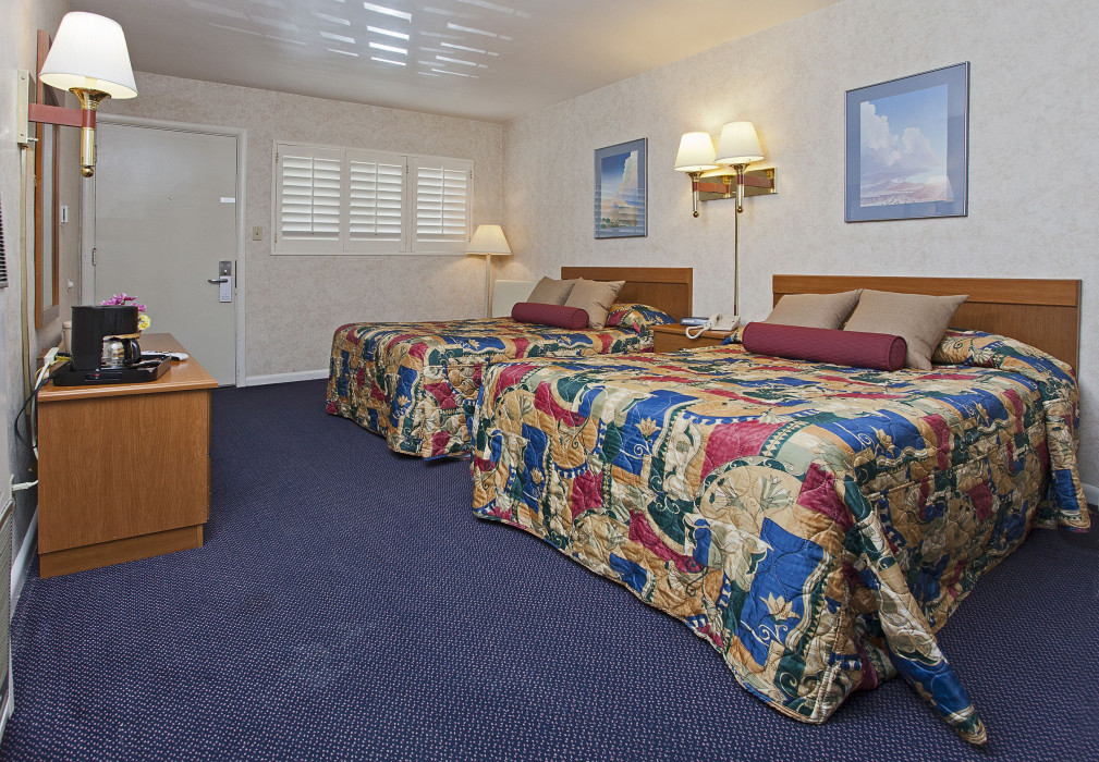 Sleep in Our Comfortable Non Smoking 2 Doubles Guest Room